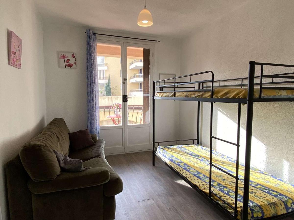 3 Pieces, 6 Couchages, Parking, Proche Et Commerces, - Fr-1-226a-152 Appartement
