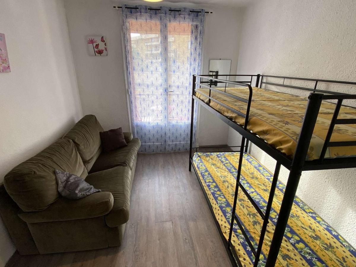 3 Pieces, 6 Couchages, Parking, Proche Et Commerces, - Fr-1-226a-152 Appartement *